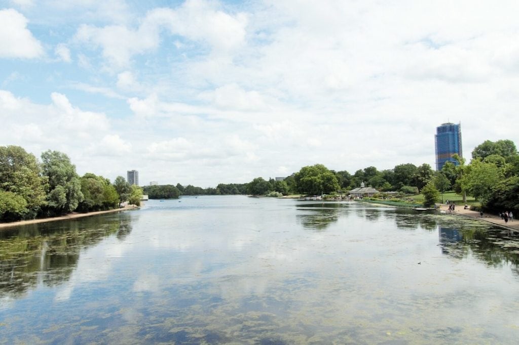 Best Hyde Park Picnic Spots (2022 Guide)