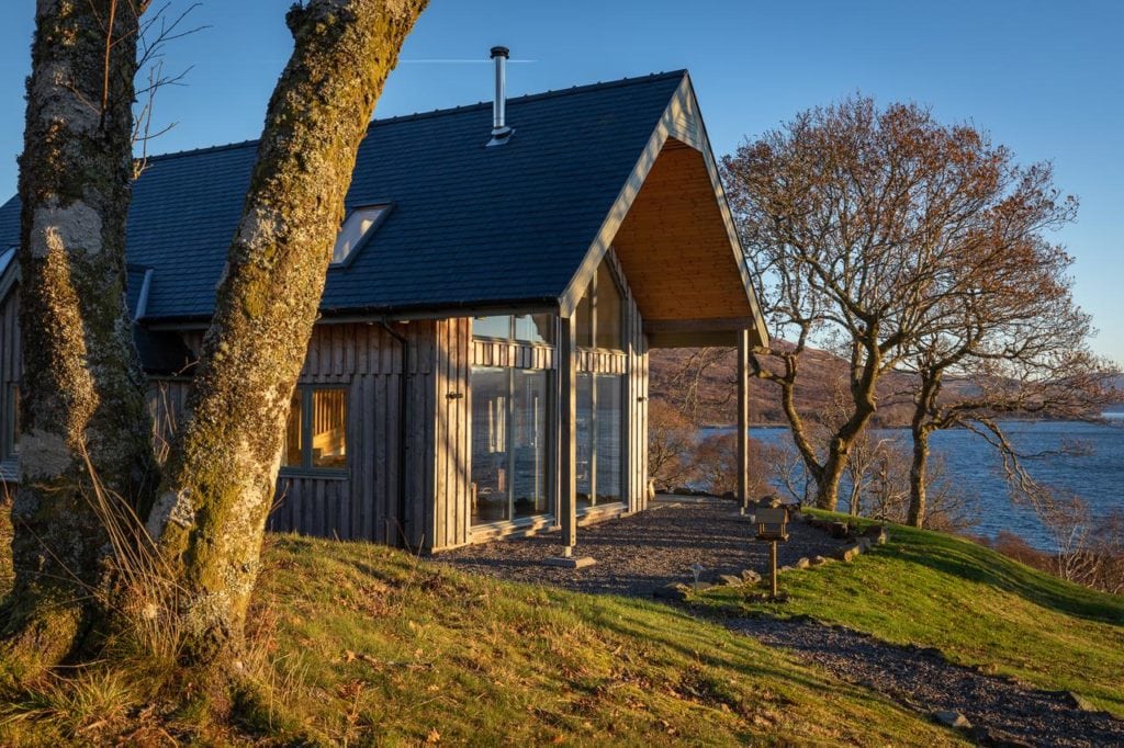 12 Remote Scottish Cottages For A Holiday To Remember (2024)