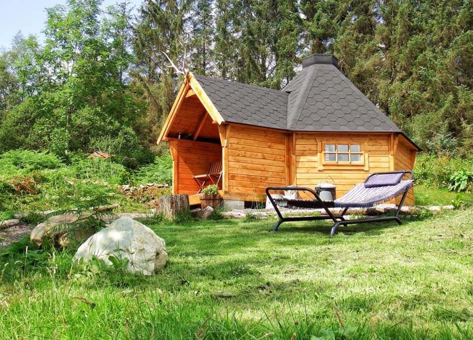 remote cabin in scotland