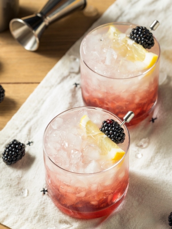 Bramble cocktails are a great cocktail for autumn