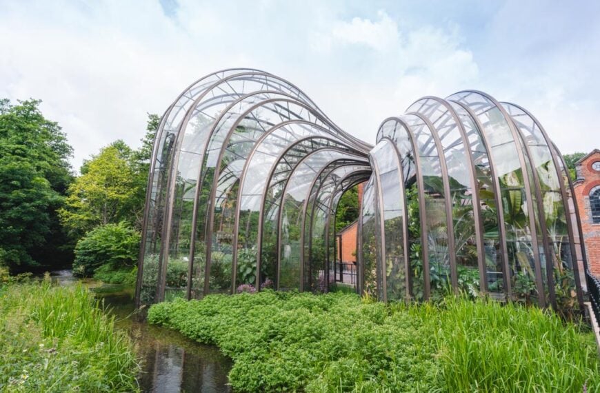 The Definitive Guide to the Bombay Sapphire Tour, Hampshire