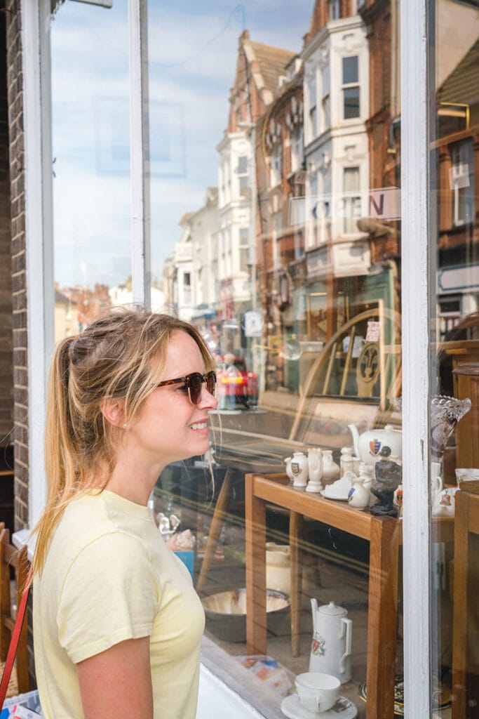 antiques shopping in cromer