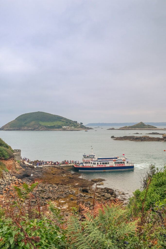 Travel Trident ferry at the Rosaire Steps in Herm