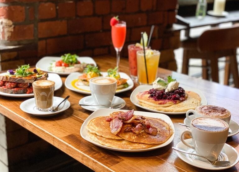 13 Best Bottomless Brunches in Manchester (2023)