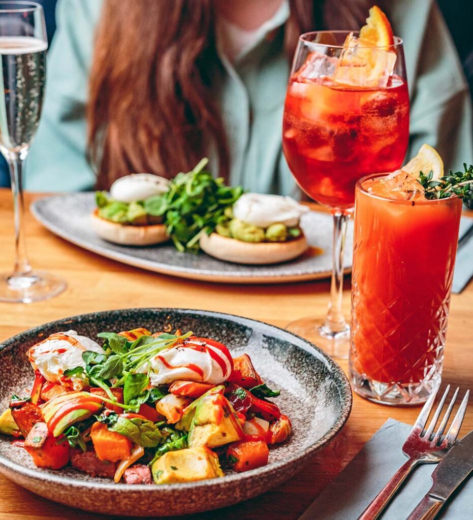 The BEST Bottomless Brunch in Leeds (2023 Guide)