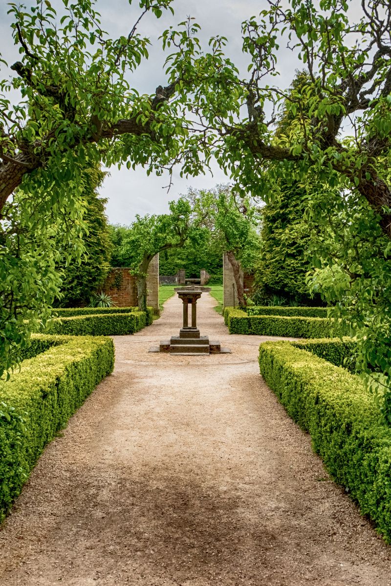 Newstead Abbey gardens