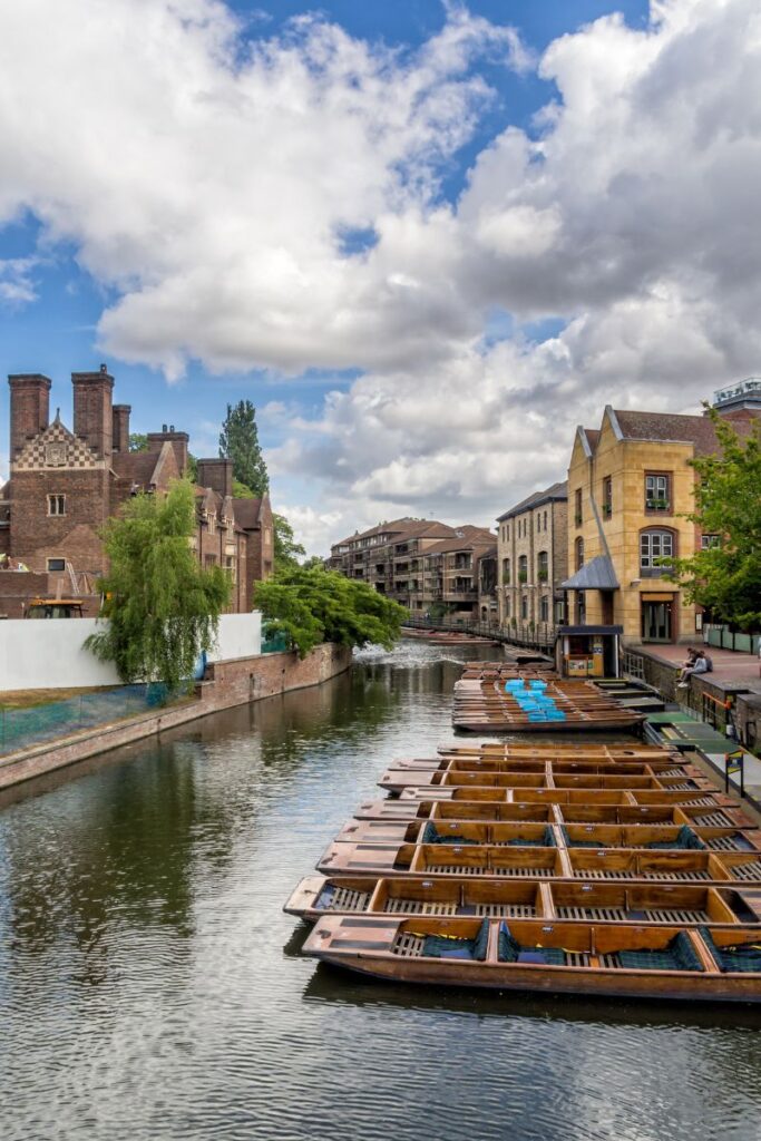 punting in cambridge