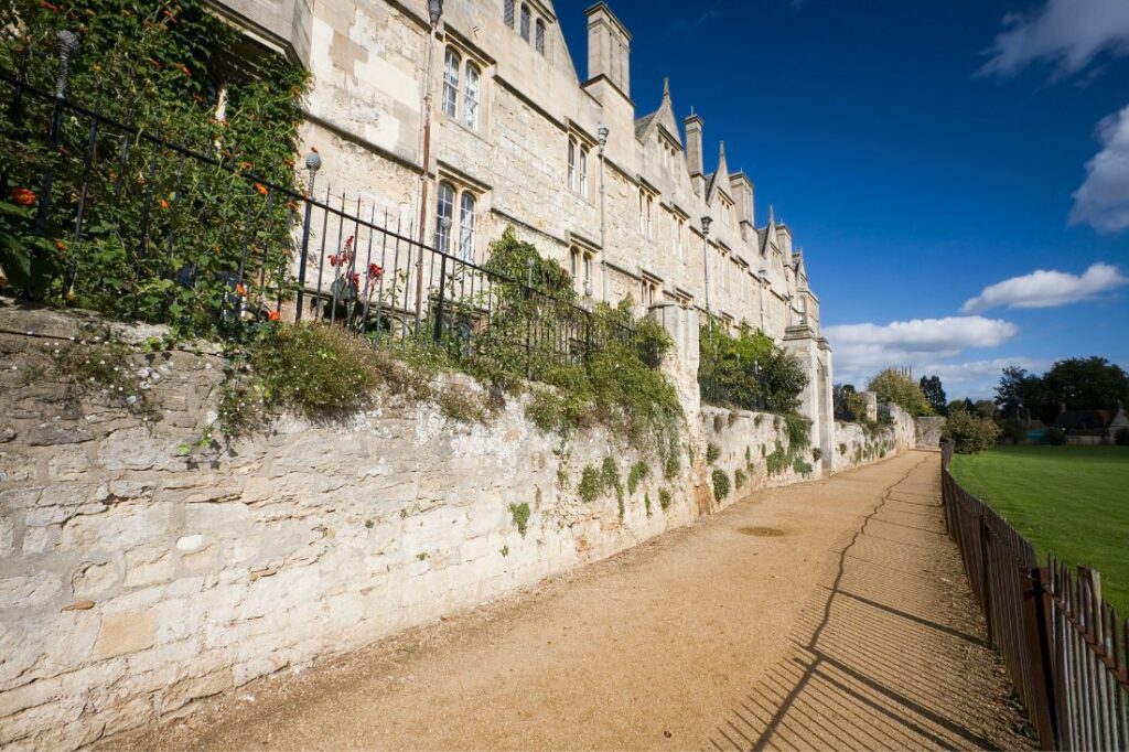 oxford city walls walk