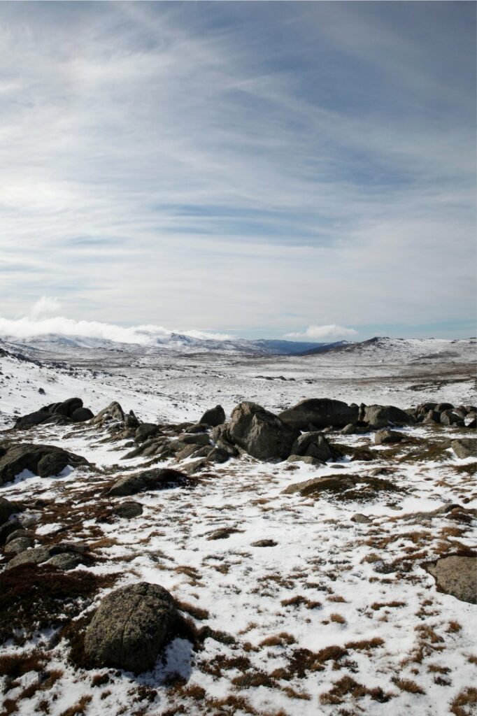 wales temperature in winter