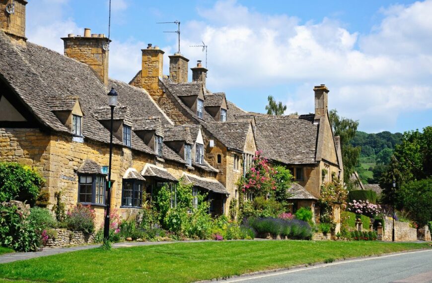 unusual places to stay in The Cotswolds