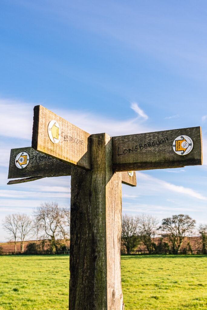 Longborough circular walk sign